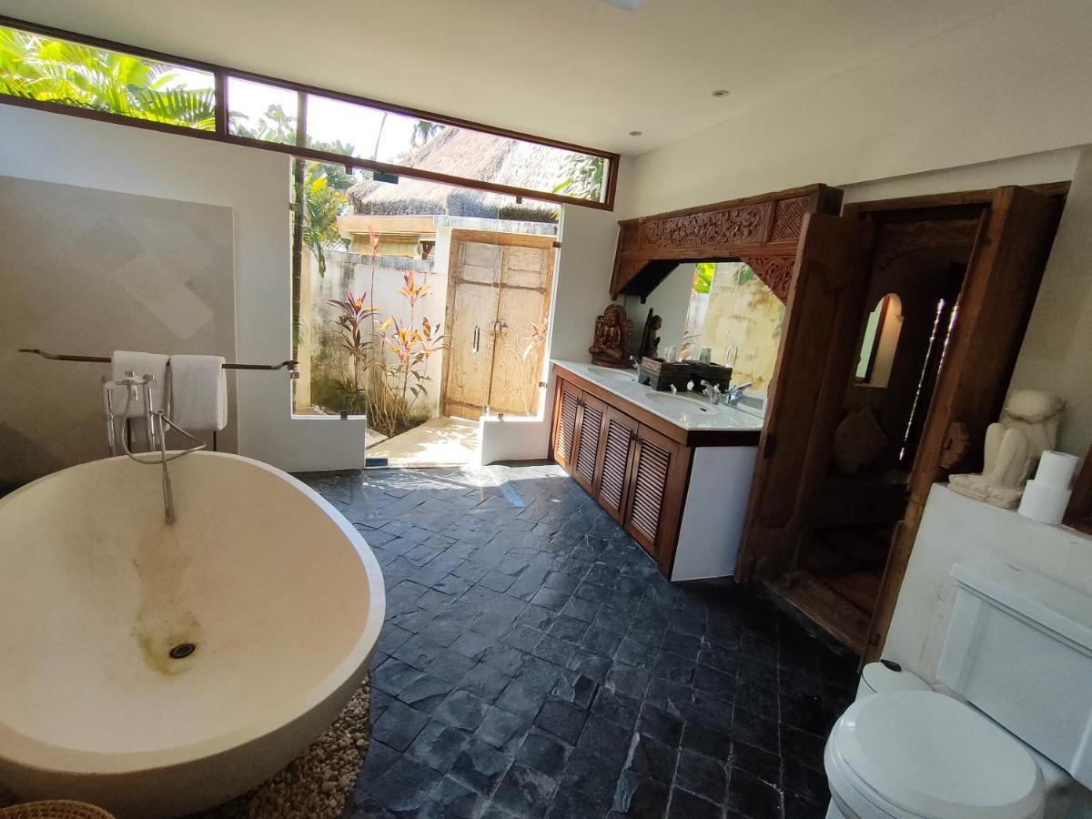 Taman Wana Seminyak Luxury Villas Экстерьер фото